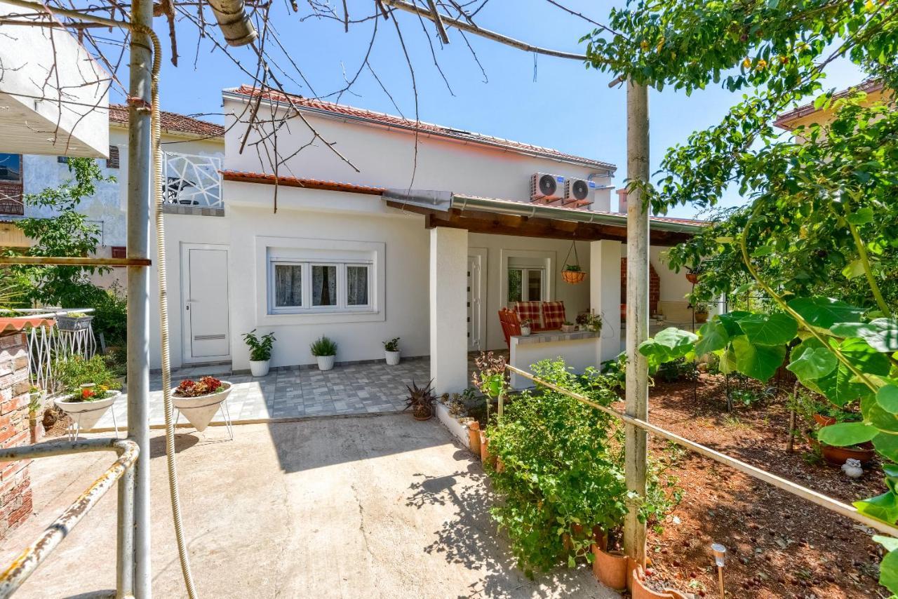 Apartment Yula زادار المظهر الخارجي الصورة