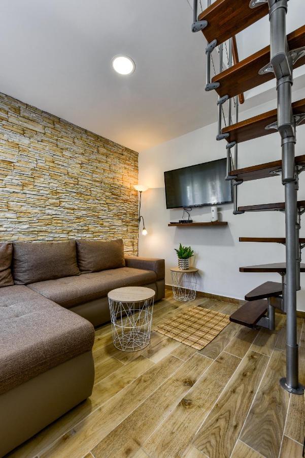 Apartment Yula زادار المظهر الخارجي الصورة