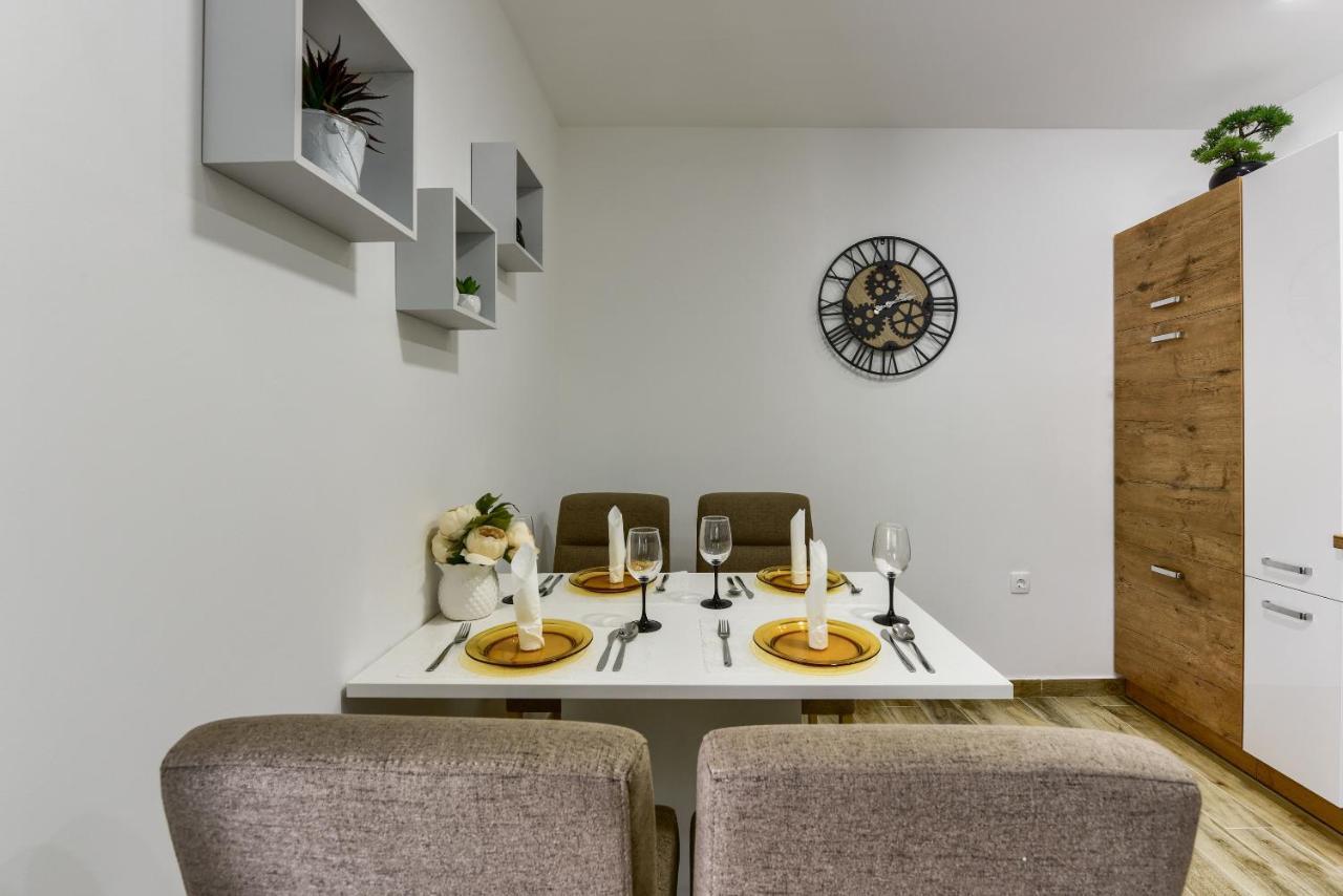 Apartment Yula زادار المظهر الخارجي الصورة