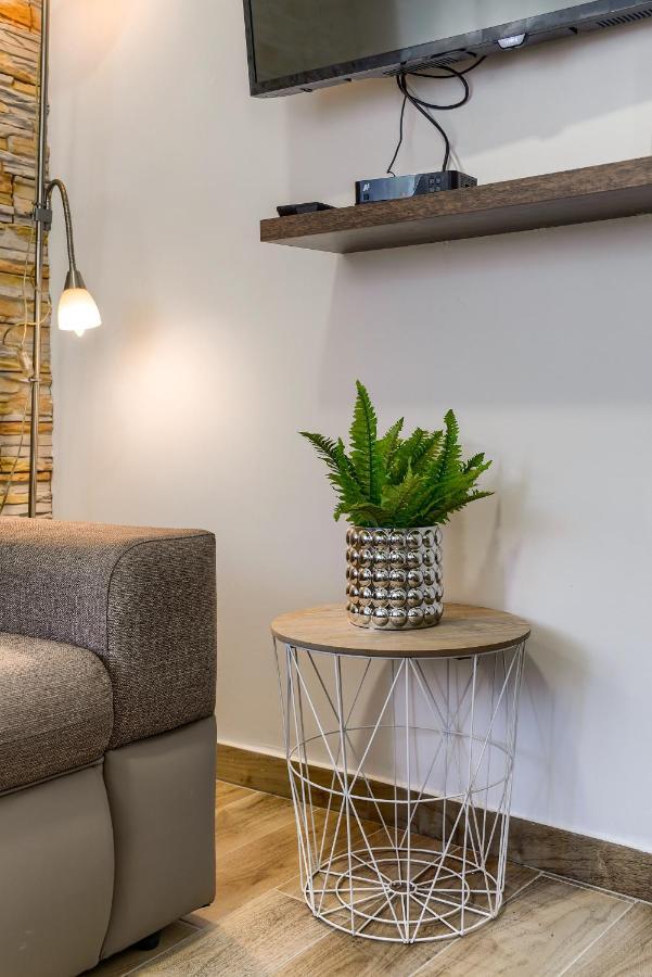 Apartment Yula زادار المظهر الخارجي الصورة